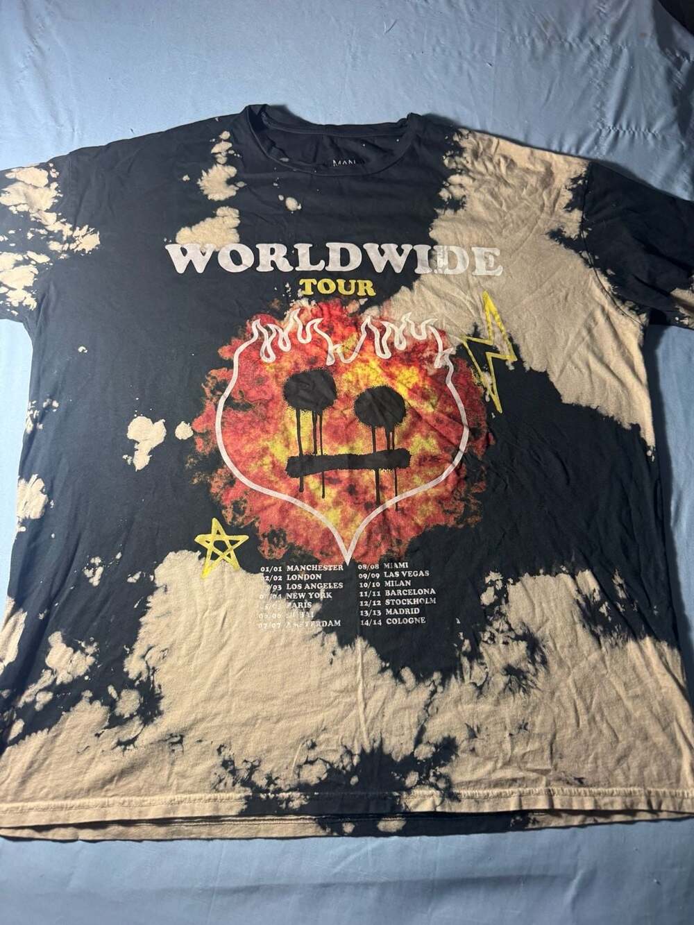 BoohooMAN Worldwide Tour Graphic T-Shirt Size L Black Tie Dye